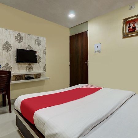 ג'משדפור Oyo Hotel Satguru מראה חיצוני תמונה