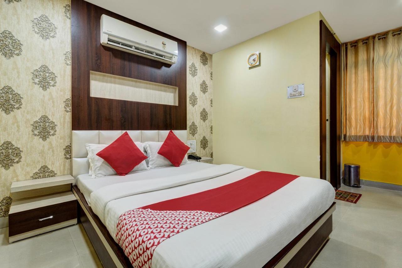ג'משדפור Oyo Hotel Satguru מראה חיצוני תמונה