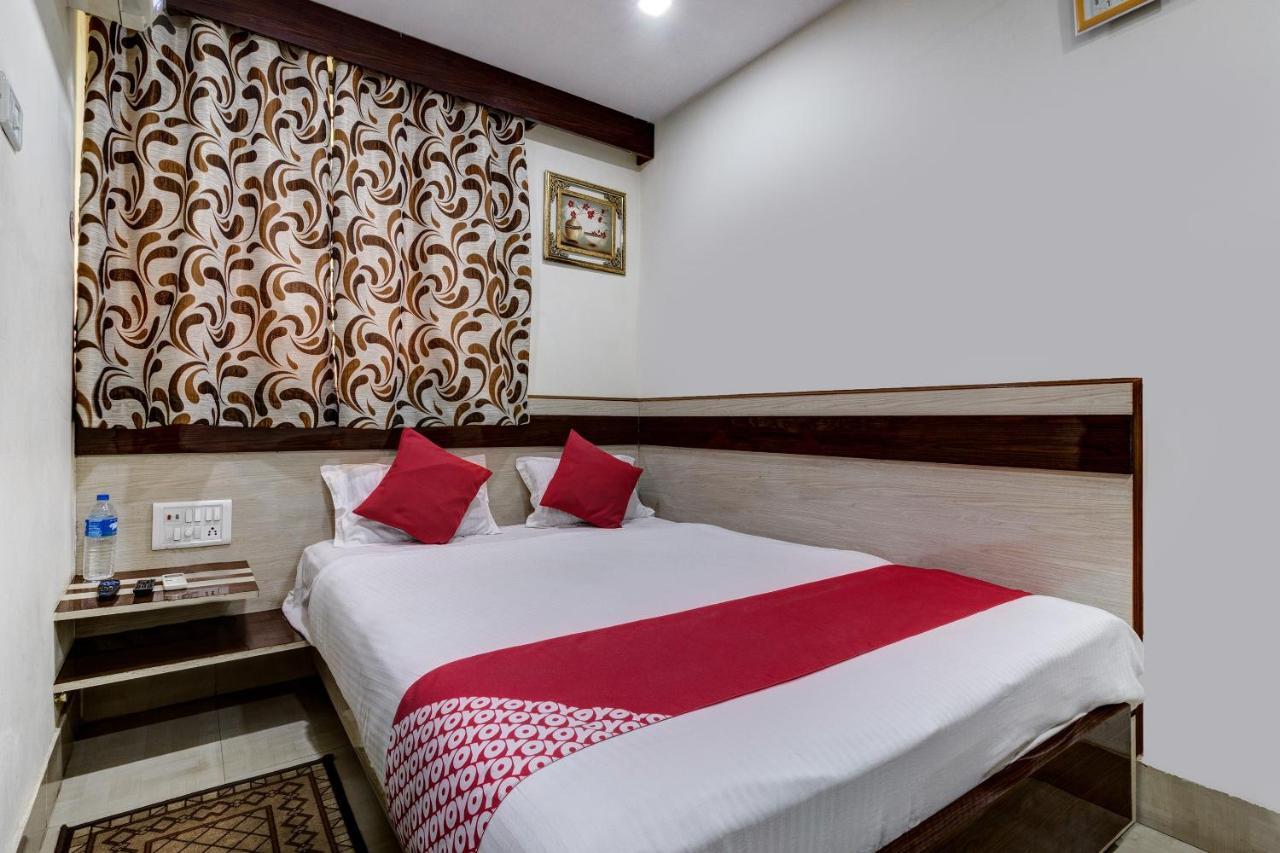 ג'משדפור Oyo Hotel Satguru מראה חיצוני תמונה