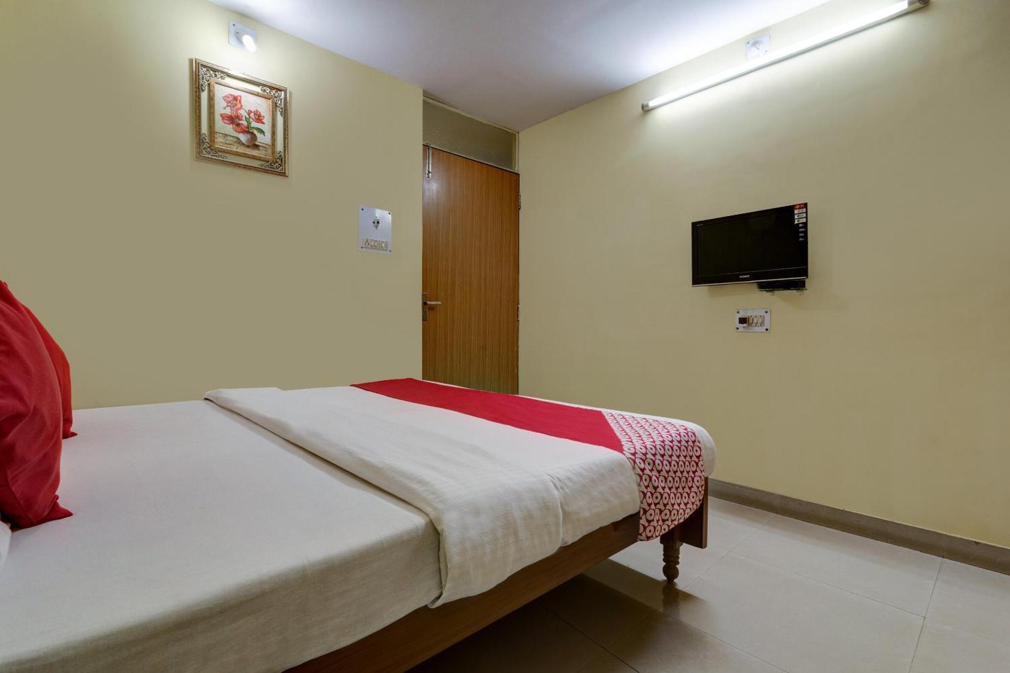 ג'משדפור Oyo Hotel Satguru מראה חיצוני תמונה