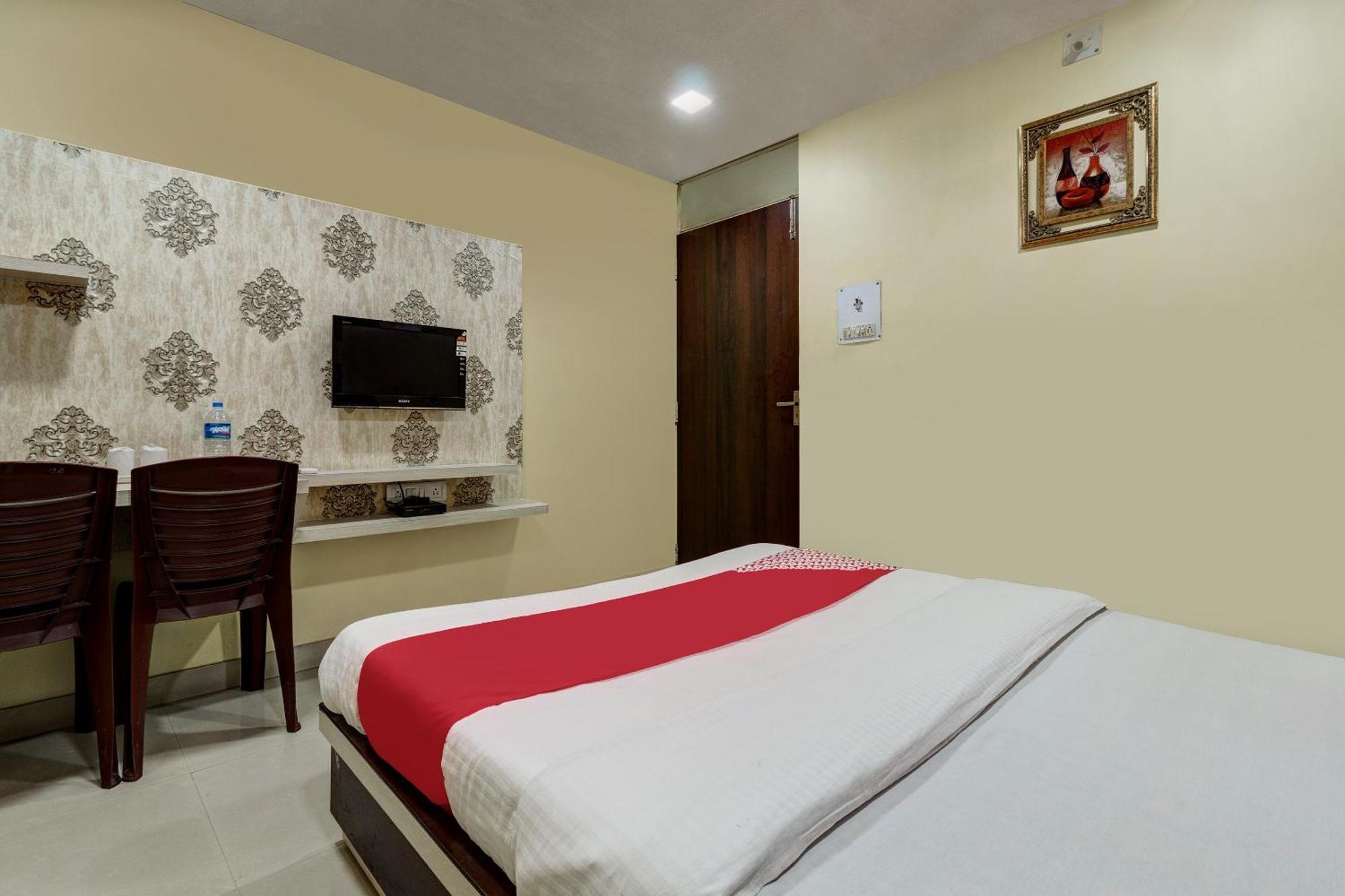 ג'משדפור Oyo Hotel Satguru מראה חיצוני תמונה